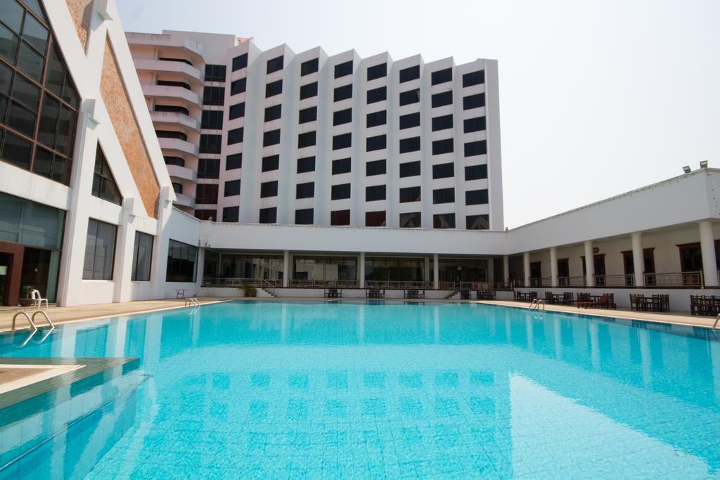 Rimpao Hotel كالاسين المظهر الخارجي الصورة