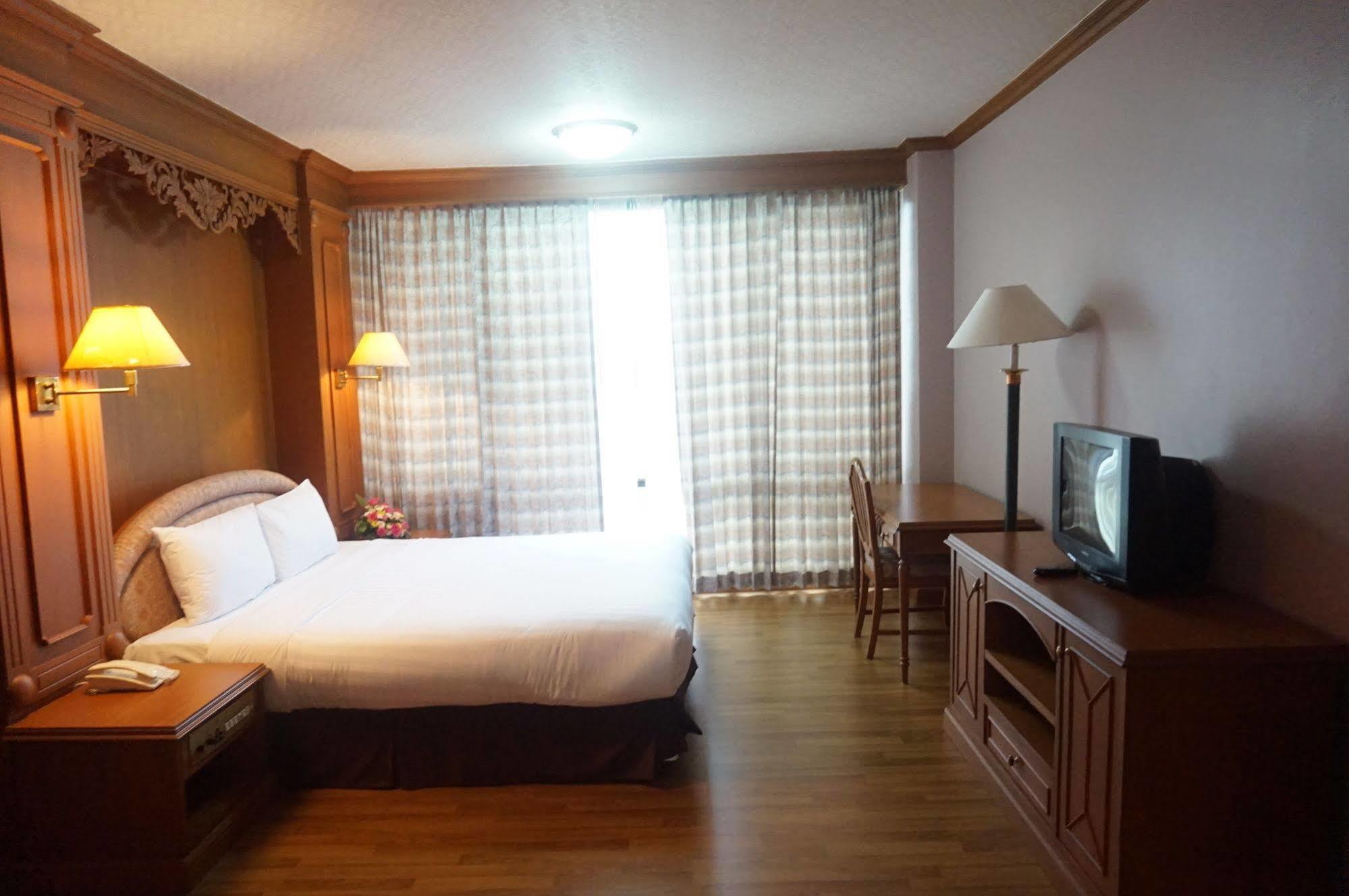 Rimpao Hotel كالاسين المظهر الخارجي الصورة